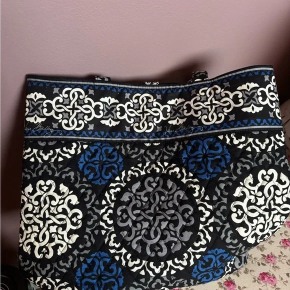 Vera Bradley Canterberry Cobalt Tote NWT - Picture 4 of 7
